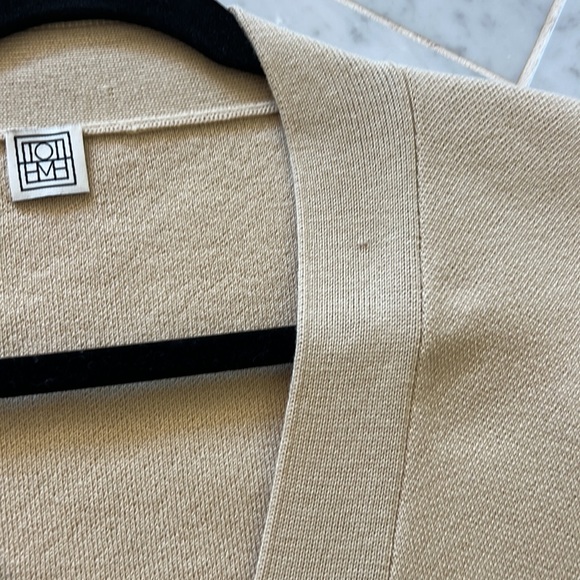 Toteme monogram button fine wool cardigan - Picture 6 of 12